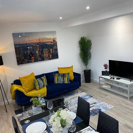 Stylish Apartment In Watford Watford  Exterior photo